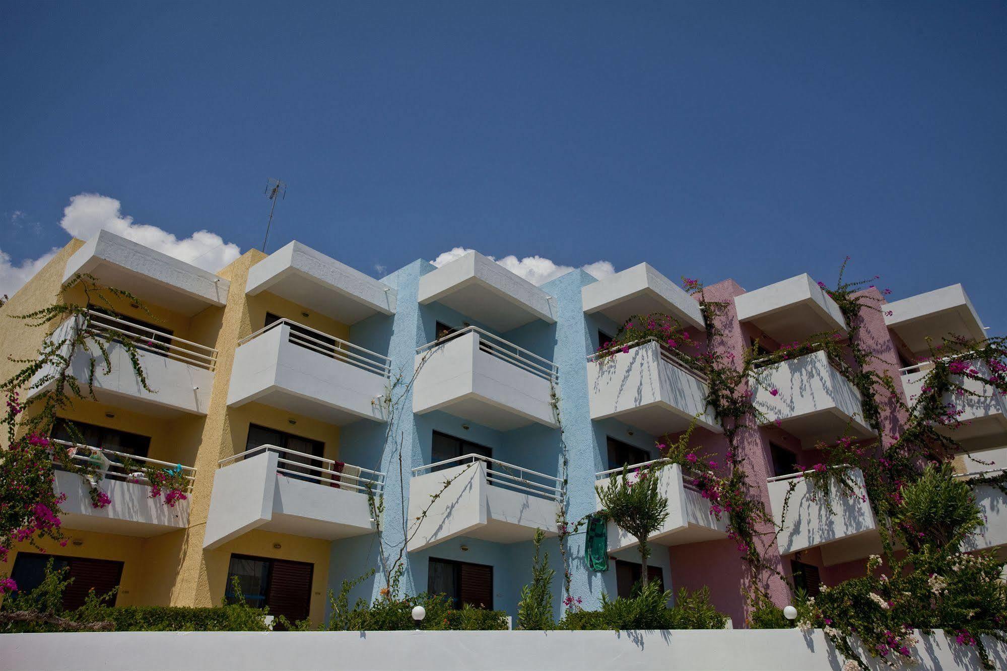 Iris Hotel Afantou Exteriér fotografie