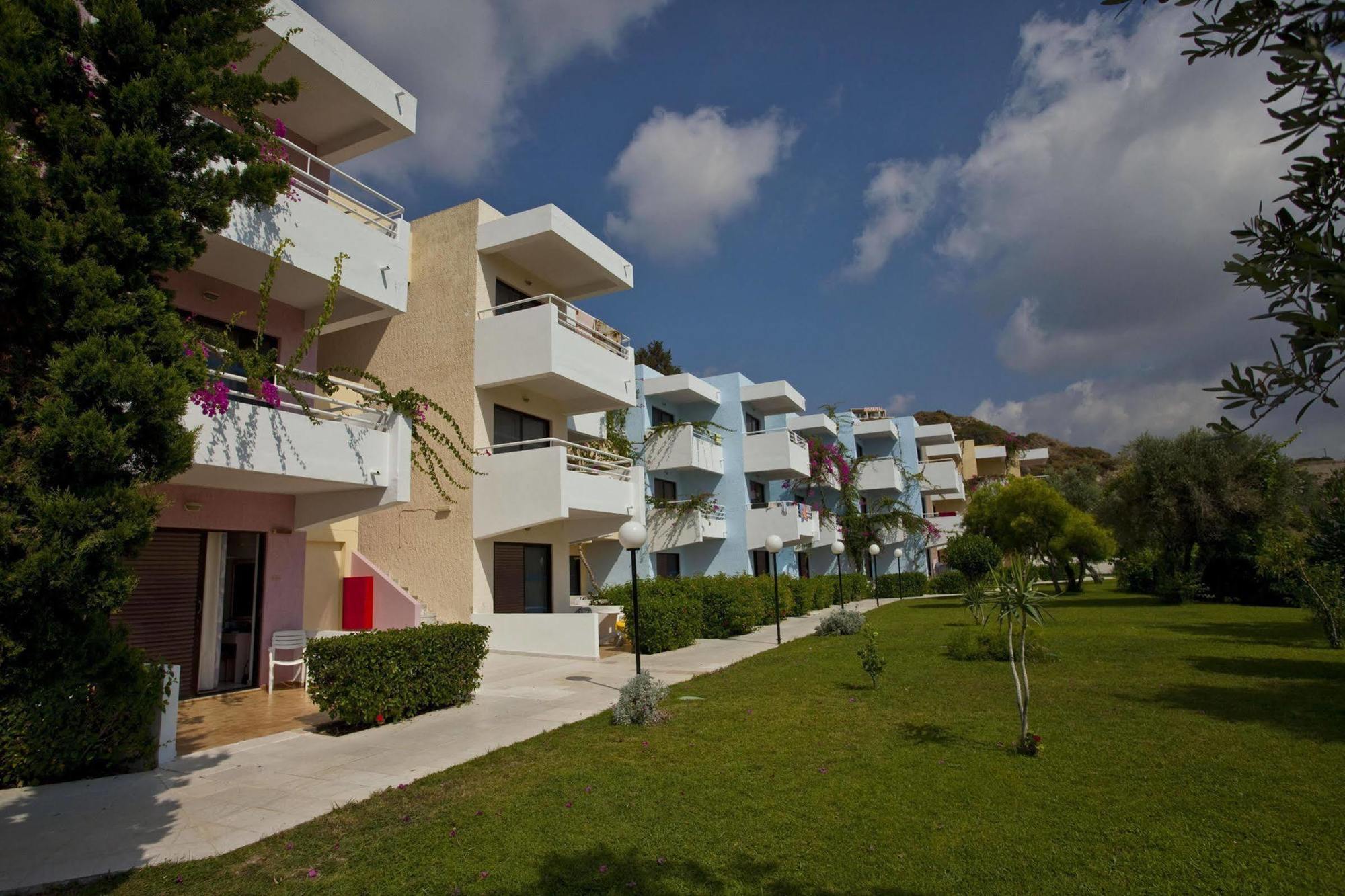 Iris Hotel Afantou Exteriér fotografie