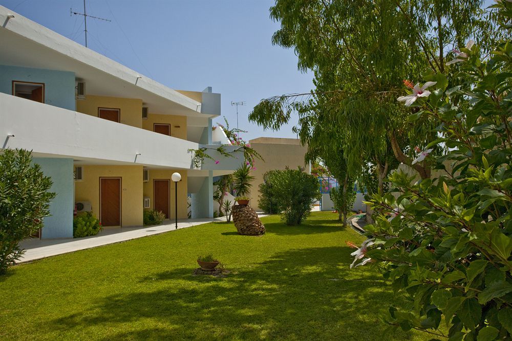 Iris Hotel Afantou Exteriér fotografie